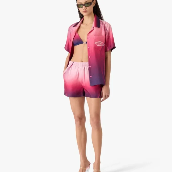 Auberginefarget silke-skjorte med kubansk krage og korte ermer