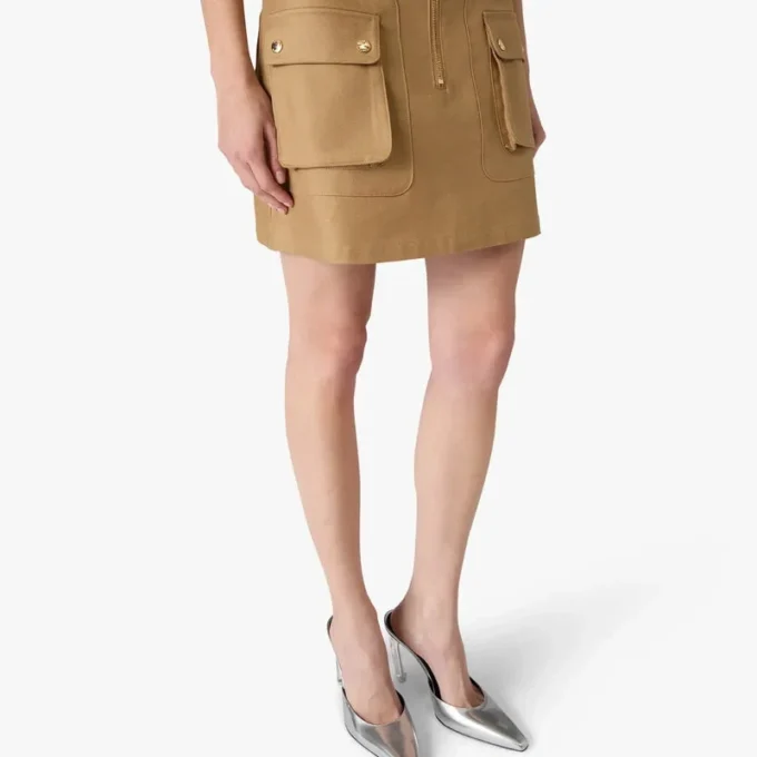 Beige miniskjørt i bomull med lommer