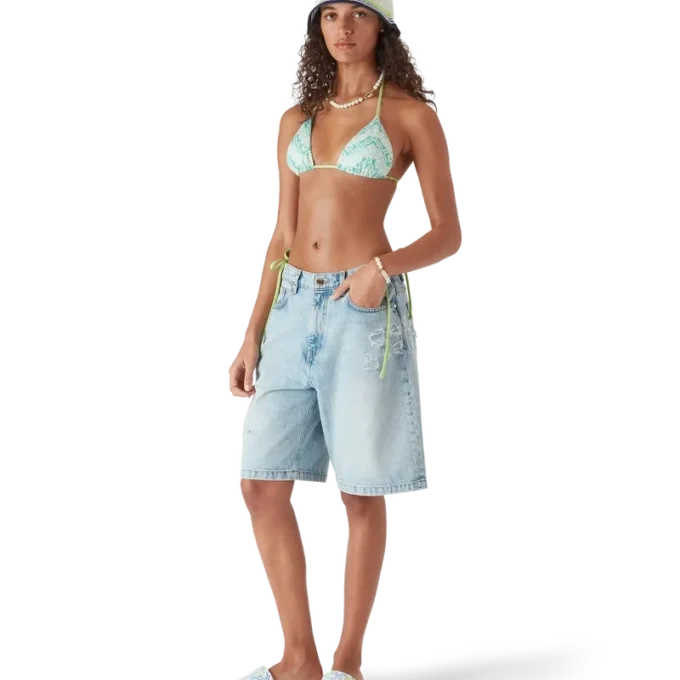 Bikinitopp med bølget monogram