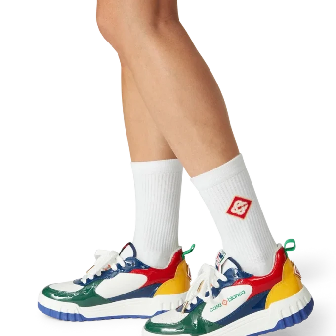 Court flerfargede sneakers for kvinner