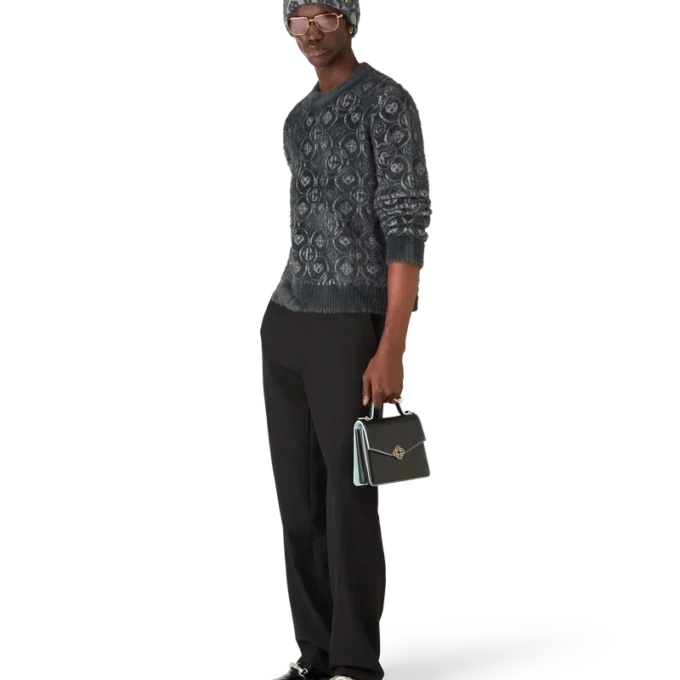 Fluffy Monogram-genser