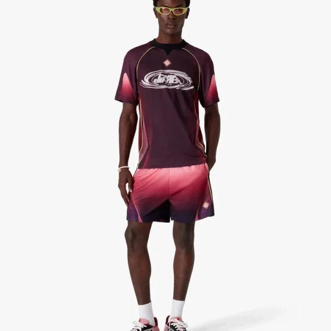 Fotballshorts med auberginefarget gradient
