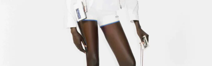 Fotballshorts i mesh med glassgradient