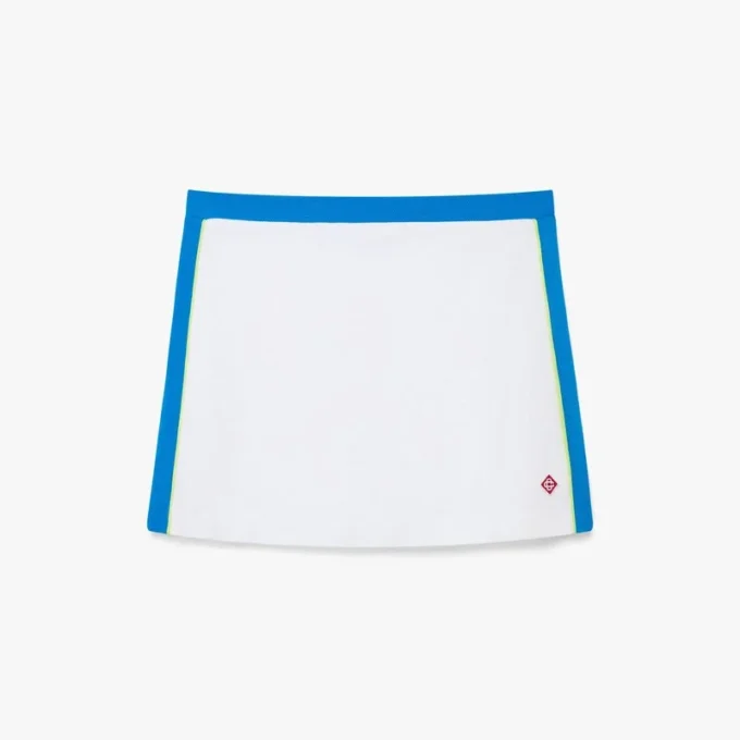 Hvit og blå piké-miniskjørt