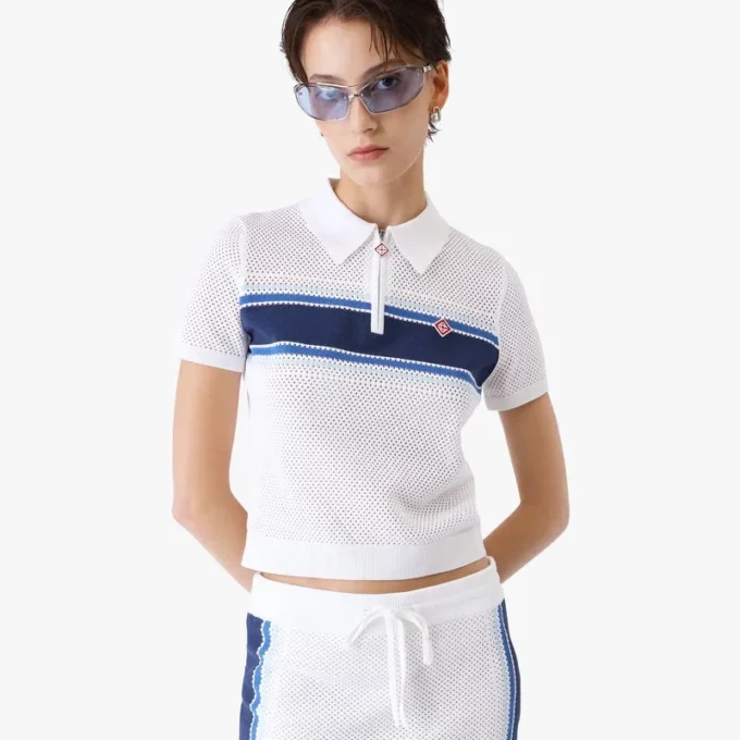 Hvit og blå stripet mesh-top