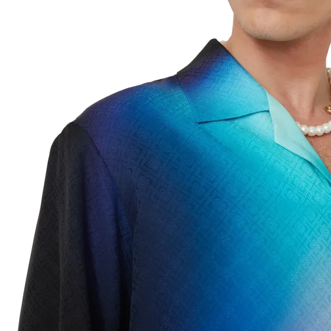 Kortærmet skjorte i silke med gradient Kortærmet skjorte i silke med gradient