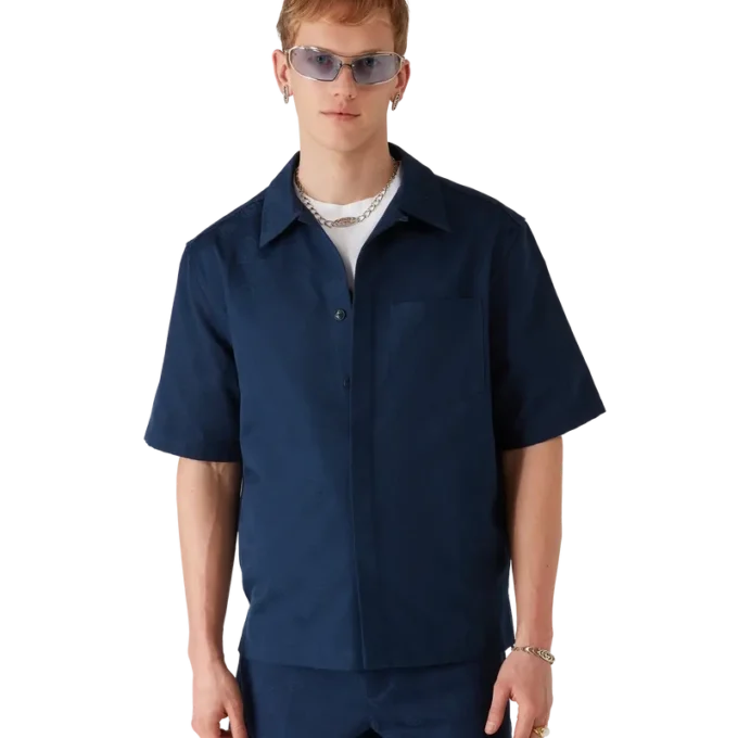 Marineblå kortærmet skjorte med monogram