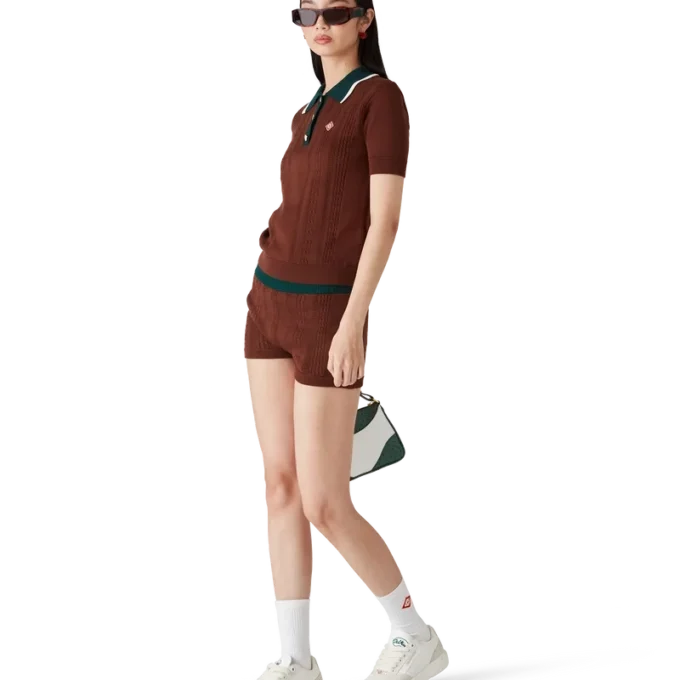 Minishorts i kabelstrikk