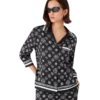 Monogram pyjamaskjorte i silkesatin
