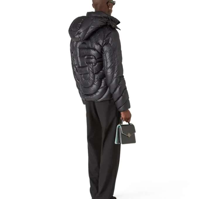 Monogram-vattert nylon-pufferjakke
