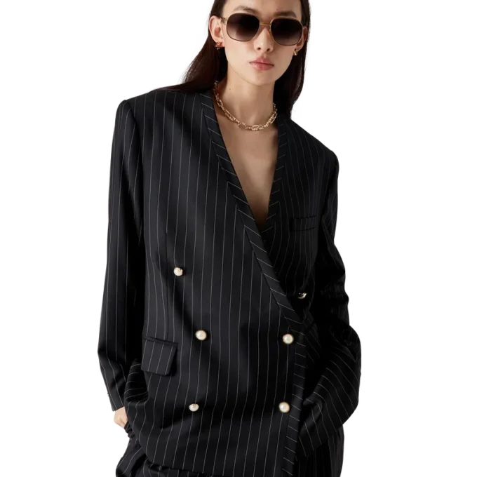 Oversized blazer i ull med nålestriper