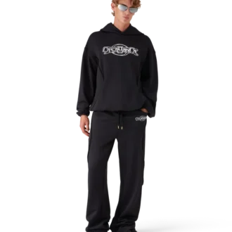 Oversized hettegenser med paneler