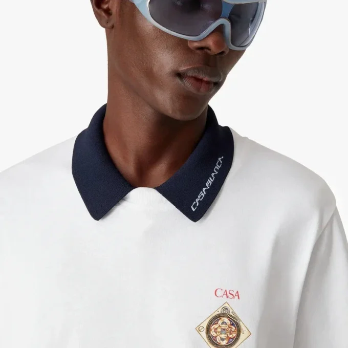 Solbriller med blå kontur