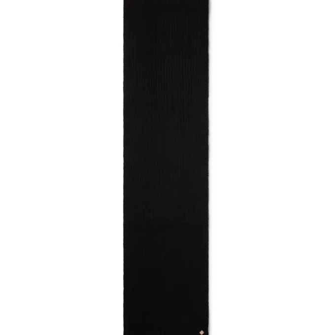 Skiskjerf i ribbestrikket ull