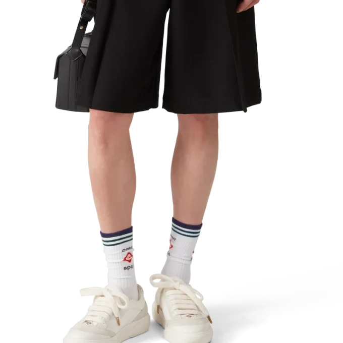 Skreddersydde shorts i plissert ull