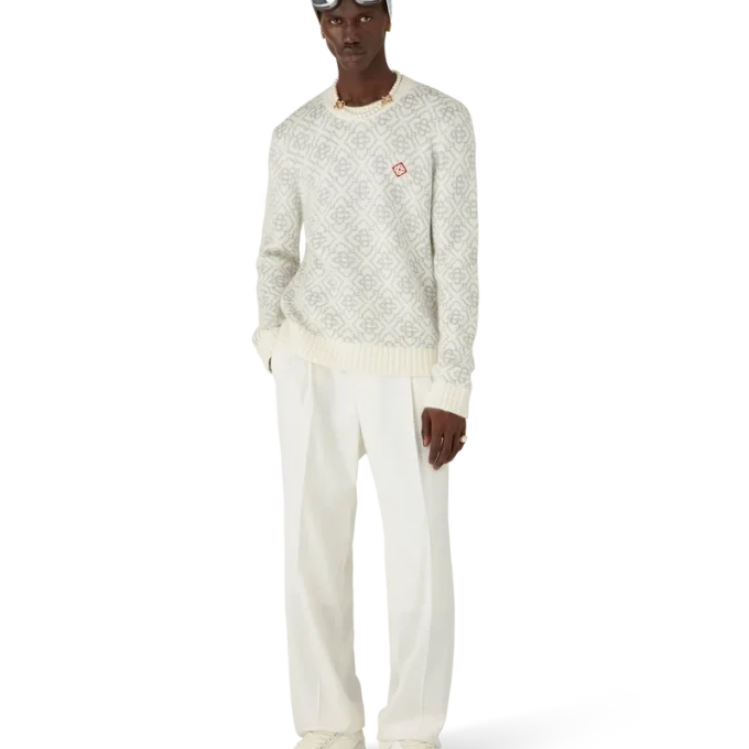 Sølvmonogram i mohairblanding med rund hals