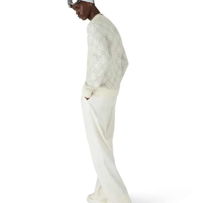 Sølvmonogram i mohairblanding med rund hals