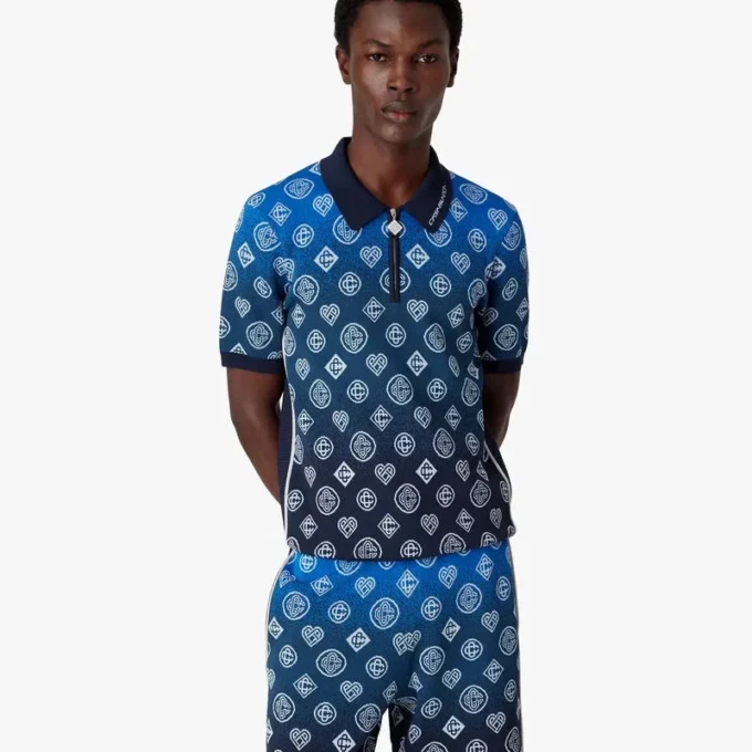 Strikket poloskjorte med korte ermer og monogram i fargegradient