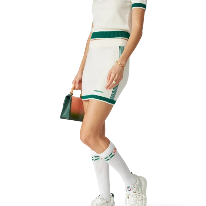 Strikket tennisskjørt