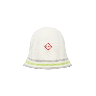 Stripet heklet lue Stripet heklet lue