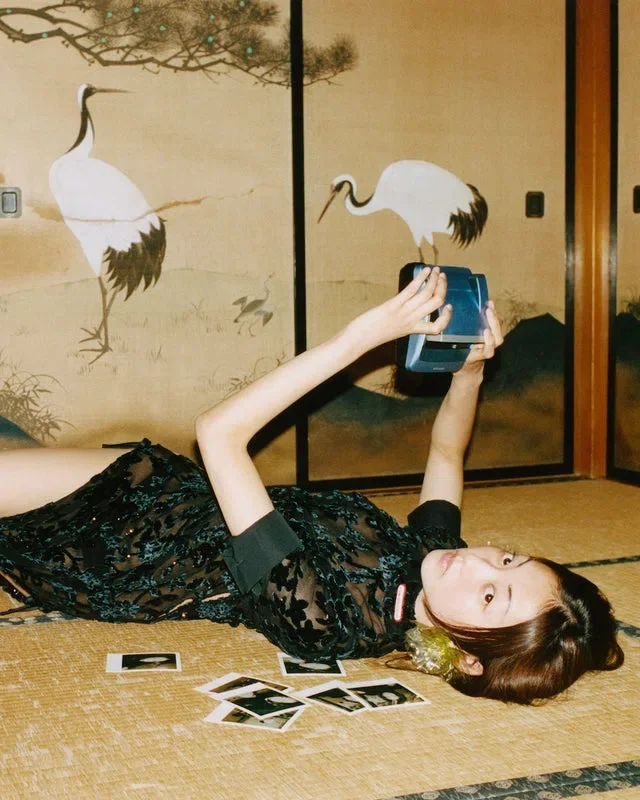 Grønne og gullfargede AlbáN-solbriller Grønne og gullfargede AlbáN-solbriller