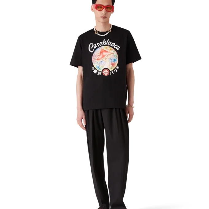 T-skjorte med sopp-emblem