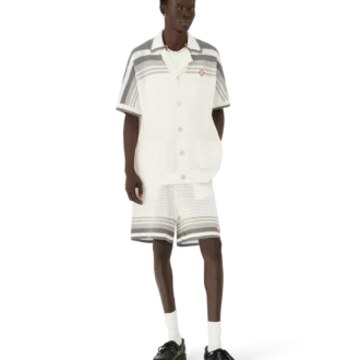 Tennis-heklet skjorte