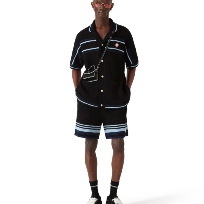 Tennis-skjorte i bomullshakket med korte ermer