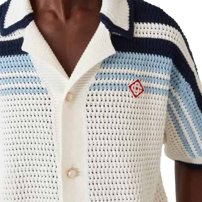 Tennis-skjorte i bomullshakket med korte ermer