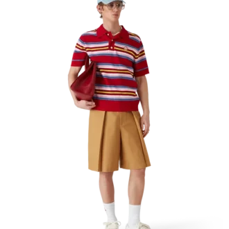 Ullshorts med plissering